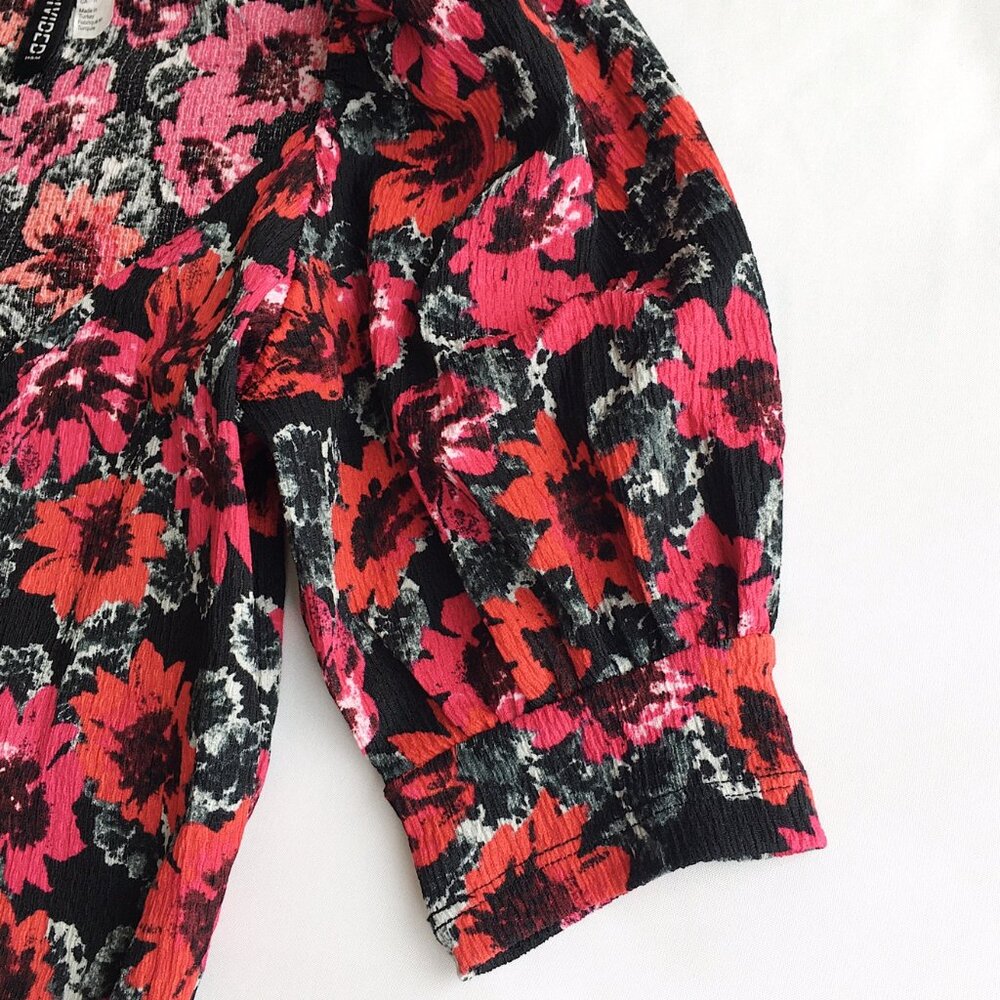 NWOT H&M Floral Puff-Sleeved Crop Top - Picture 4 of 7